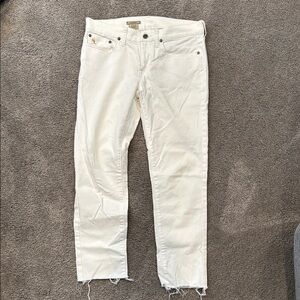 RL White Skinny Jeans with Distressed Hem